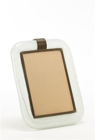 Carlo Scarpa (Venezia 1906 - Sendai 1978)Cornice in vetro soffiato...