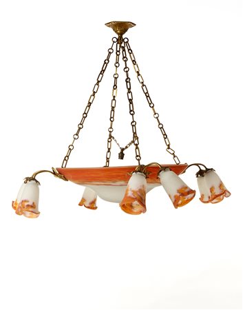 Muller Frères Lampadario a otto luci a cesendello con struttura in fusione...