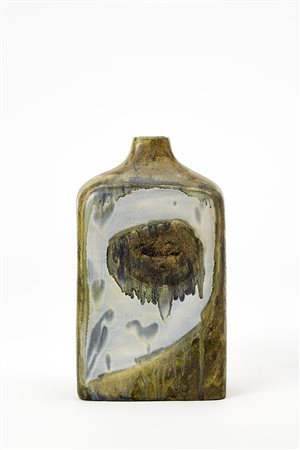 Marcello Fantoni (Firenze 1915 - Firenze 2011)Bottiglia quadrangolare in grès...