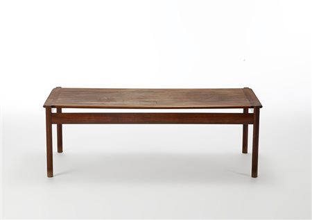 Sven Ivar Dysthe (Oslo 1931)Tavolino da salotto. Produzione Dokka Møbler,...