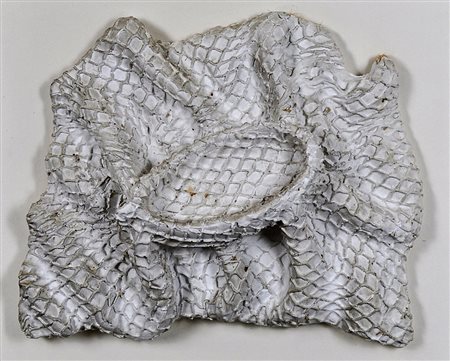 ANTONIO TROTTA Senza titolo Scultura in gesso Dim. 25x28 Firmato al verso