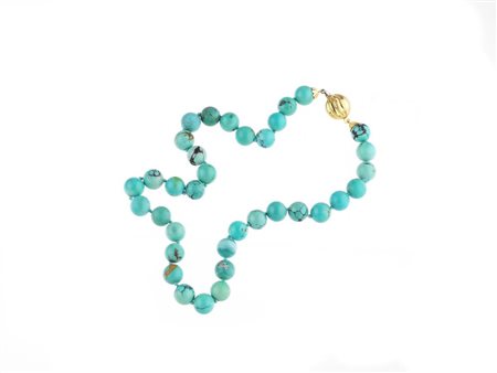 COLLANA IN TURCHESE E ORO realizzata ad una fila di sferette in turchese...