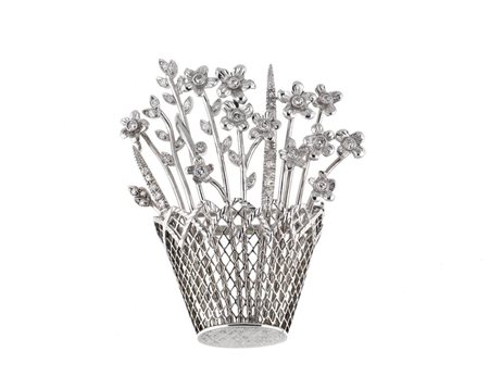 SPILLA IN ORO BIANCO E DIAMANTI modellata a cestino di fiori decorati in...