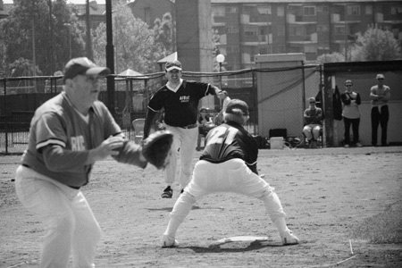 Luca Nizzoli Toetti Baseball per non vedenti 1, 2010 Fotografia B/N su carta...