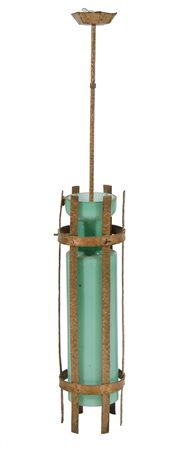 Lampadario di forma cilindrica in rame e vetro verde. Anni '60. H. cm. 98.