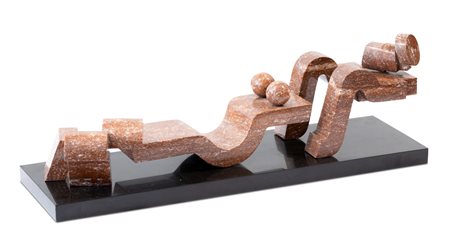 NATALINO ANDOLFATTO (1933)Senza TitoloScultura in marmo poggiante su base...