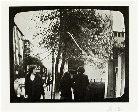 OLIVOTTOSenza TitoloStampa offsetcm 18x23Firma a matita al fronte