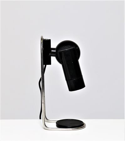 MONK LAWRENCE Lampada da tavolo. Acciaio e plastica. Cm 18,00 x 32,00 x...