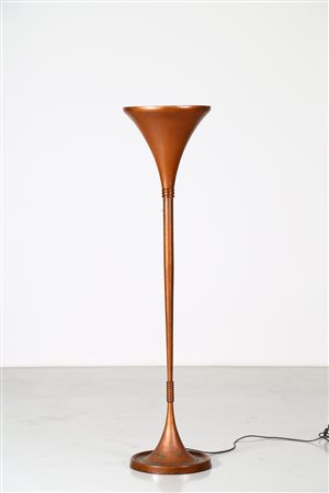 MANIFATTURA ITALIANA Lampada da terra. Rame. Cm 43,00 x 177,00 x 43,00....