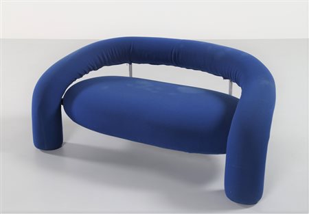 BARTOLI CARLO & ANNA Divano. Acciaio e tessuto. Cm 157,00 x 74,00 x 70,00....