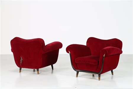 MANIFATTURA ITALIANA Coppia di poltrone. -. Cm 100,00 x 80,00 x 90,00....