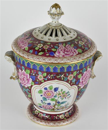 POTICHE IN PORCELLANA Potiche porta potpourri in porcellana di Dresda dipinta...