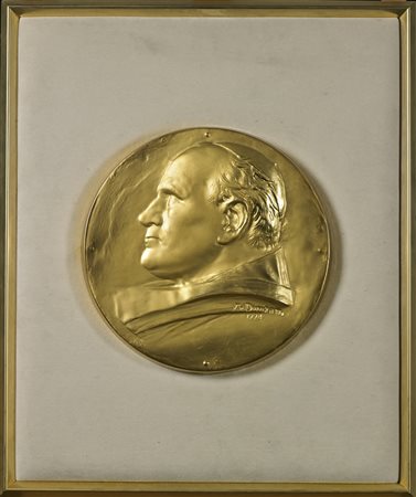 DONIZETTI MARIO (n. 1932) Papa. 1998. Rilievo in bronzo. Cm 29,00 x 29,00....