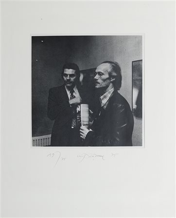 Urs Luthi 1947 Un'isola nell'aria, 1975 Fotografia in bianco e nero, gelatina...