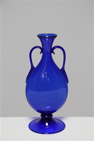 C.V.A. Vaso. Vetro di Murano. Cm 11,00 x 25,50 x 10,00. Vetro di Murano...