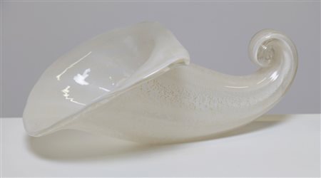 SEGUSO ARCHIMEDE (1909 - 1999) Cornucopia. Vetro di Murano. Cm 26,00 x 15,00...