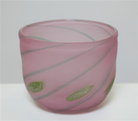 VETRERIA CENEDESE Vaso. Vetro satinato. Cm 17,50 x 14,00 x 17,50. Vaso in...