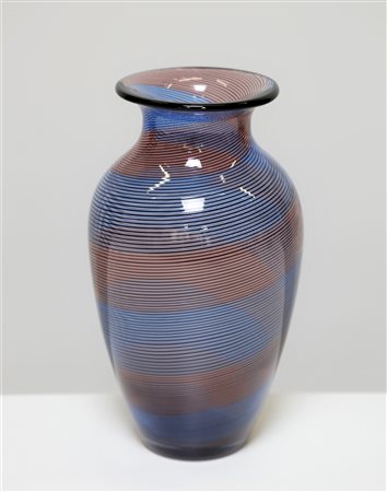 BAROVIER & TOSO Vaso. Vetro di Murano. Cm 13,00 x 25,00 x 13,00. Vetro di...