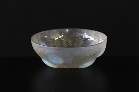 LALIQUE RENE' (1860 - 1945) Coupe - vasque Dahlias, n.384. Vetro. Cm 24,00 x...
