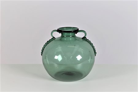 ZECCHIN VITTORIO (1878 - 1947) Vaso . Vetro di Murano. Cm 28,00 x 23,00 x...