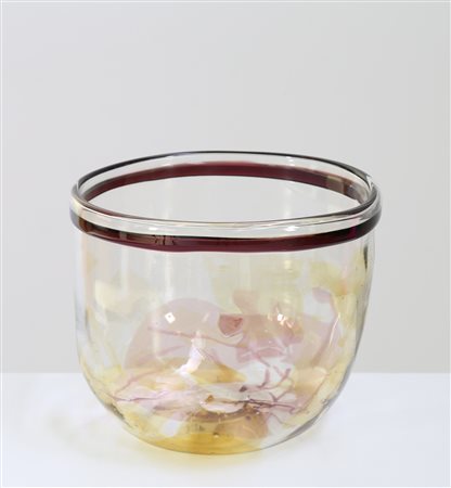 SCARPA CROCE LUIGI (1901 - 1967) Vaso . Vetro di Murano. Cm 27,00 x 21,50....