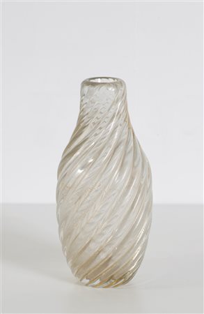 VENINI PAOLO (1895 - 1959) Vaso. Vetro di Murano. Cm 11,50 x 25,00. Vaso in...