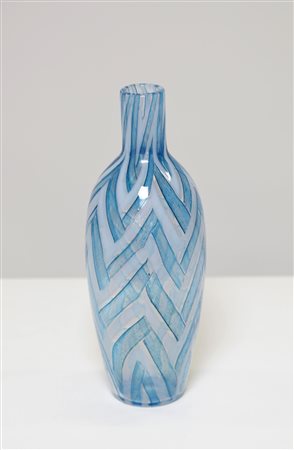 BAROVIER ERCOLE (1889 - 1974) Vaso. Vetro di Murano. Cm 12,00 x 32,00....