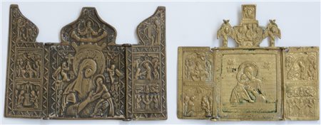 Lotto composto da due antiche icone in bronzo tripartite (h. max cm 10)...