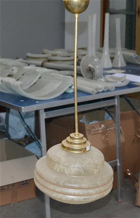 Lampadario in vetro verniciato. Italia, secolo XX. (difetti)