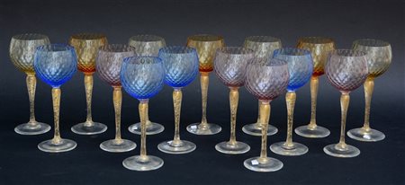 Manifattura di Murano Quindici calici in vetro a "balloton" soffiato di...
