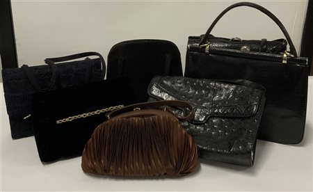 Lotto composto da munerose borse di fatture, materiali e misure diverse (difett