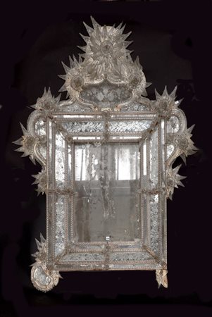 Manifattura di Murano, specchiera con cornice decorata da listelli ed elementi