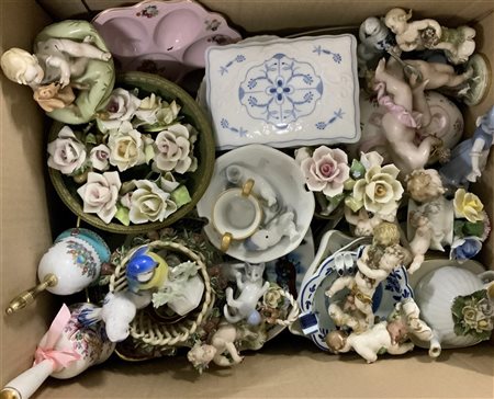 Cartone contenente oggetti di diversa fattura ed uso (difetti)