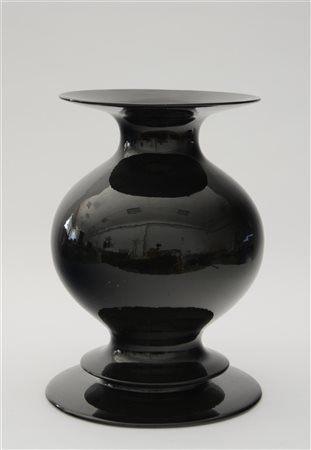 Vaso a balaustro in ceramica nera (h cm 41)(difetti)