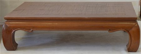 Tavolo basso da salotto in legno con gambe curve (cm 160x120) (difetti)