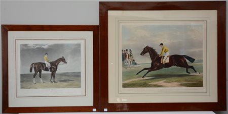 Gruppo di tre stampe inglesi raffiguranti fantini e cavalli, in cornice (difett