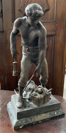 Emile Louis Picault "Dans la Mine - Le Dejeuner" 
scultura in bronzo poggiante s