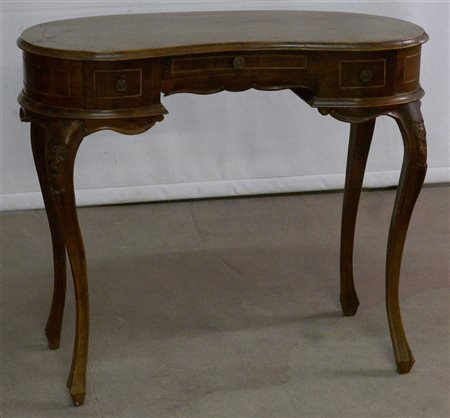 Toilette a fagiolo in stile settecentesco (cm 90x76x45) (Difetti)