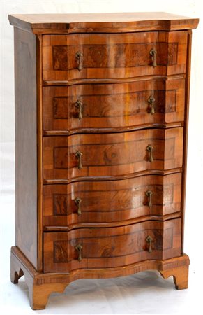 Mobiletto con fronte mosso a cinque cassetti e piano filettato (cm 60x100x32) (