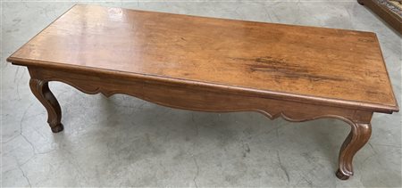 Tavolo da salotto in legno con fasce a gambe mosse (cm 130x37x50) (difetti)