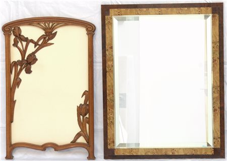 Lotto composto da una specchiera con cornice radicata ed un pannello intagliato