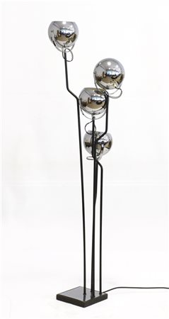 Reggiani Lampada da terra a quattro luci. Italia, anni '70. Metallo e diffusori