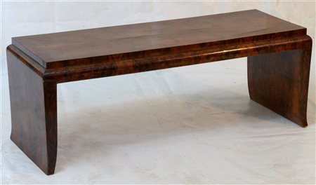 Panchetta Novecento in legno impiallacciato in radica di noce. Italia, anni '20