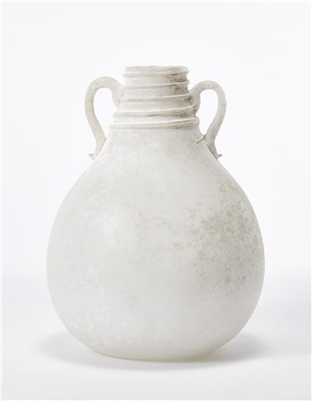 Vaso biansato con applicazione di filo a spirale di vetro incolore e bianco lav