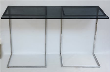 Consolle con piano rettagolare in cristallo molato fumè e struttura in profilat