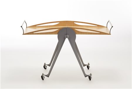 Ron Arad Carrello modello "T Four 4". Produzione Driade, Italia, 1994. Fusione d