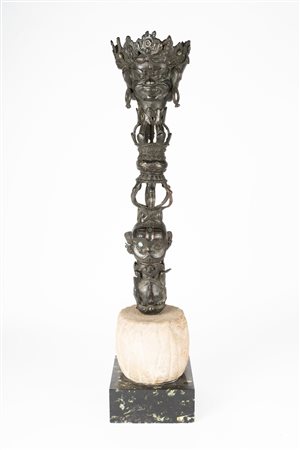 Arte Himalayana  A large bronze phurba handle Tibet, 19th century .