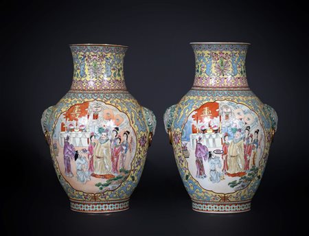 Arte Cinese  A pair of porcelain vases over yellow ground China, 19th-20th century .