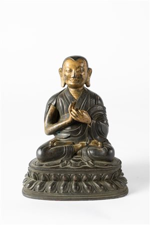 Arte Cinese  A bronze figure of TsongkhapaChina, Qing dynasty, 18th century .