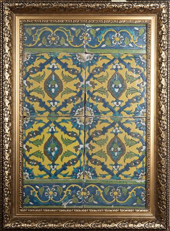 Arte Islamica  A cuerda seca Safavid tile panel Iran, 17th century .